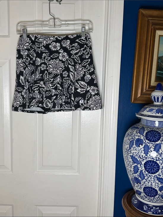 dona jo Pants - Women’s Dona Jo Abstract Palm Black White Pickleball Golf Tennis Athletic Skort